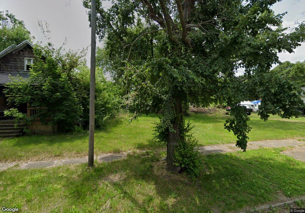 1734 E Hamilton Ave, Flint, MI 48506 - photo 1