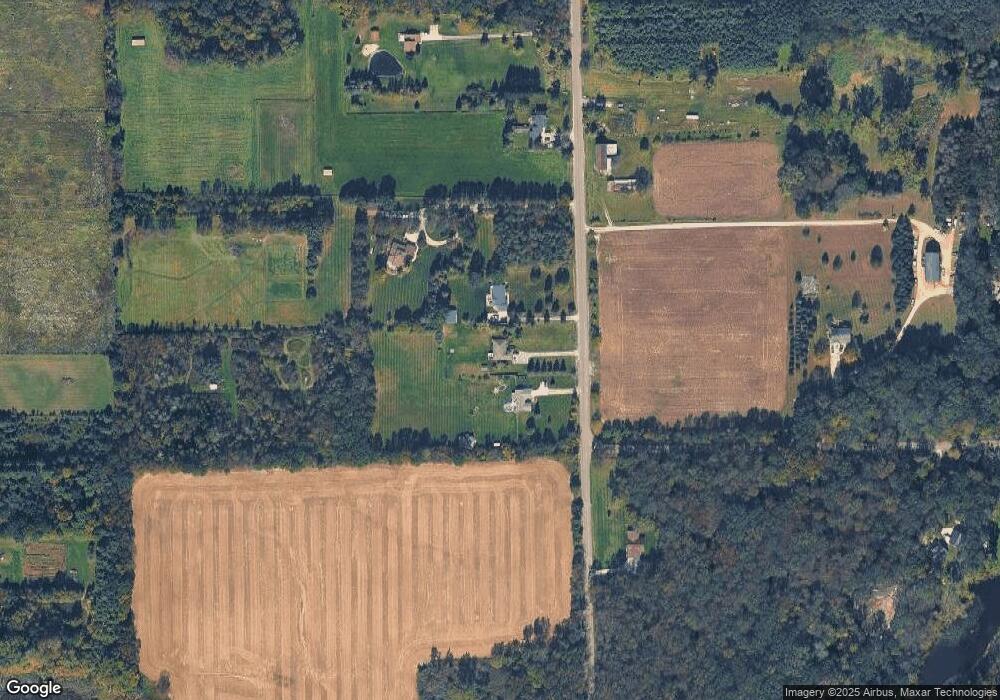 2488 S Oak Rd, Davison, MI 48423 - photo 1