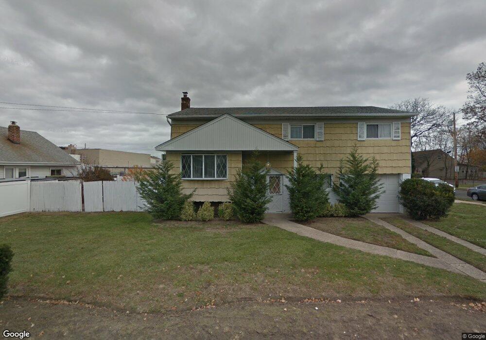 3353 Oceanside Rd, Oceanside, NY 11572 - photo 1