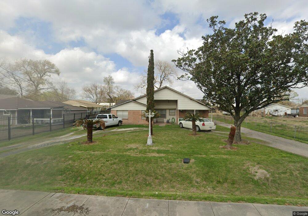 243 De Boll St, Houston, TX 77022 - photo 1