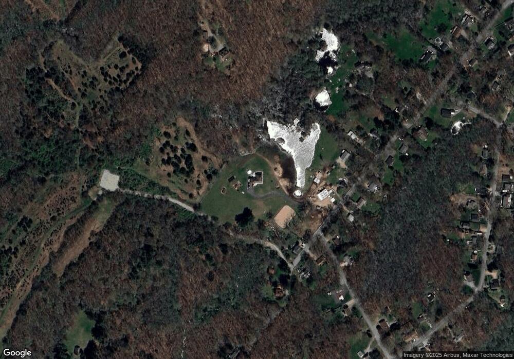 70 Stewart Rd, Pawcatuck, CT 06379 - photo 1