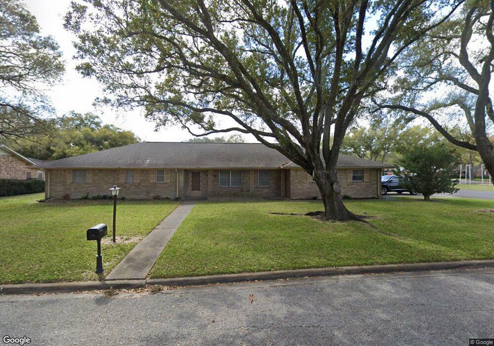 519 Dan St, East Bernard, TX 77435 - photo 1