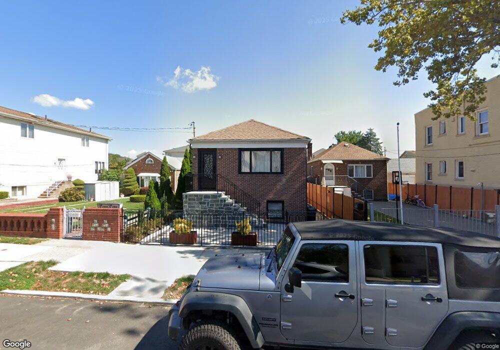 295 Mallory Ave, Staten Island, NY 10305 - photo 1