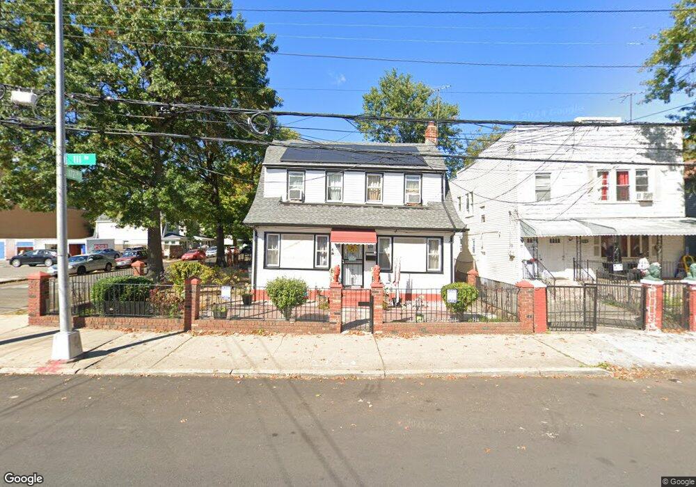 172-01 111th Ave, Jamaica, NY 11433 - photo 1