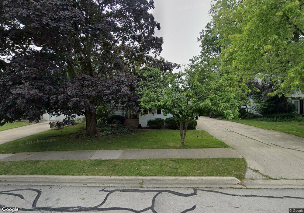 945 N Loomis St, Naperville, IL 60563 - photo 1