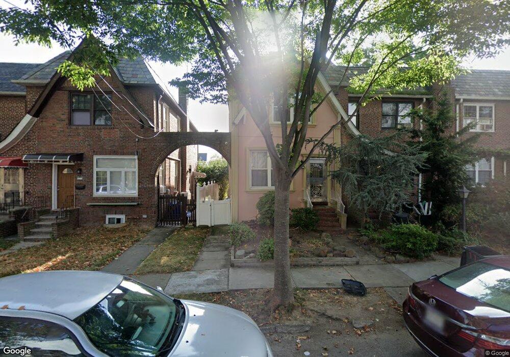 8275 167th St, Jamaica, NY 11432 - photo 1