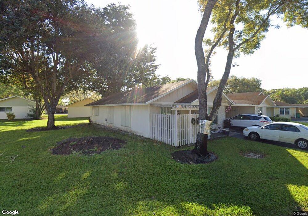 3660 E Forge Rd unit 6, Davie, FL 33328 - photo 1