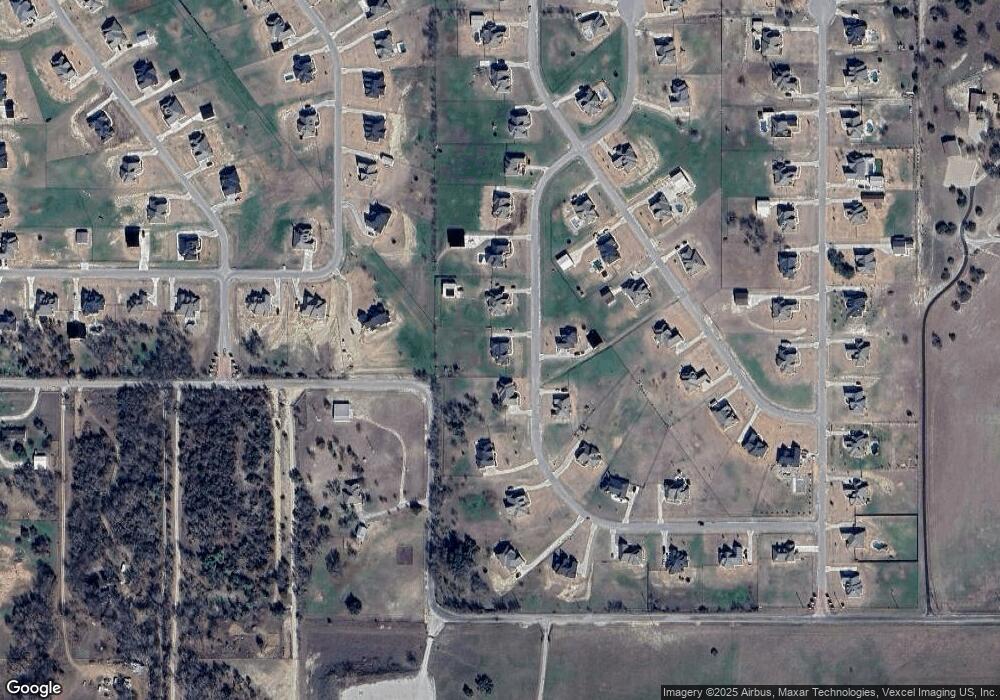 239 Columbia Ct, Springtown, TX 76082 - photo 1