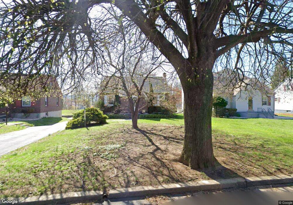 628 Linden Ave, Reading, PA 19605 - photo 1