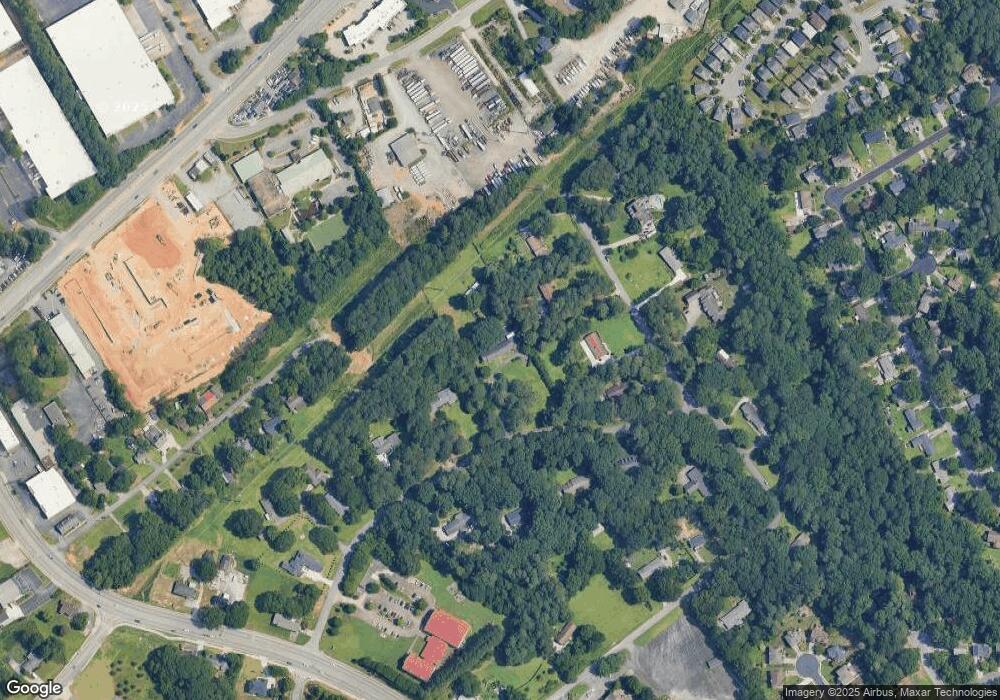 5336 Light Cir, Norcross, GA 30071 - photo 1