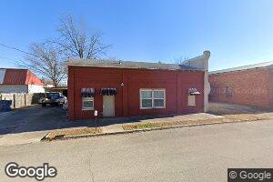 118 N Spring St, Caney, KS 67333