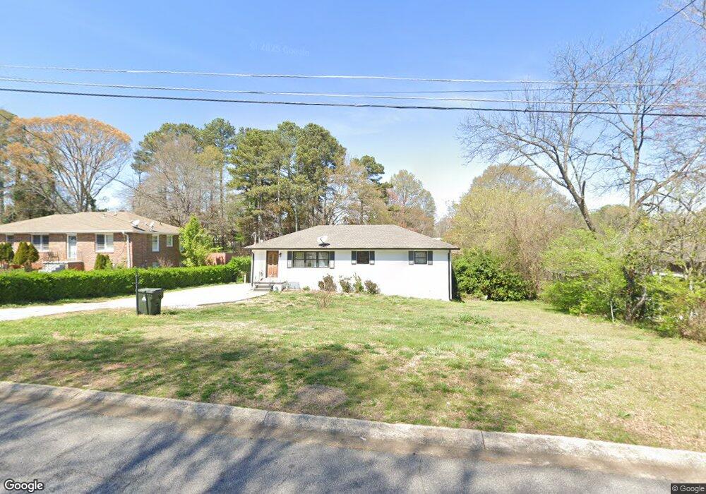 1069 Walnut Cir SW, Marietta, GA 30060 - photo 1