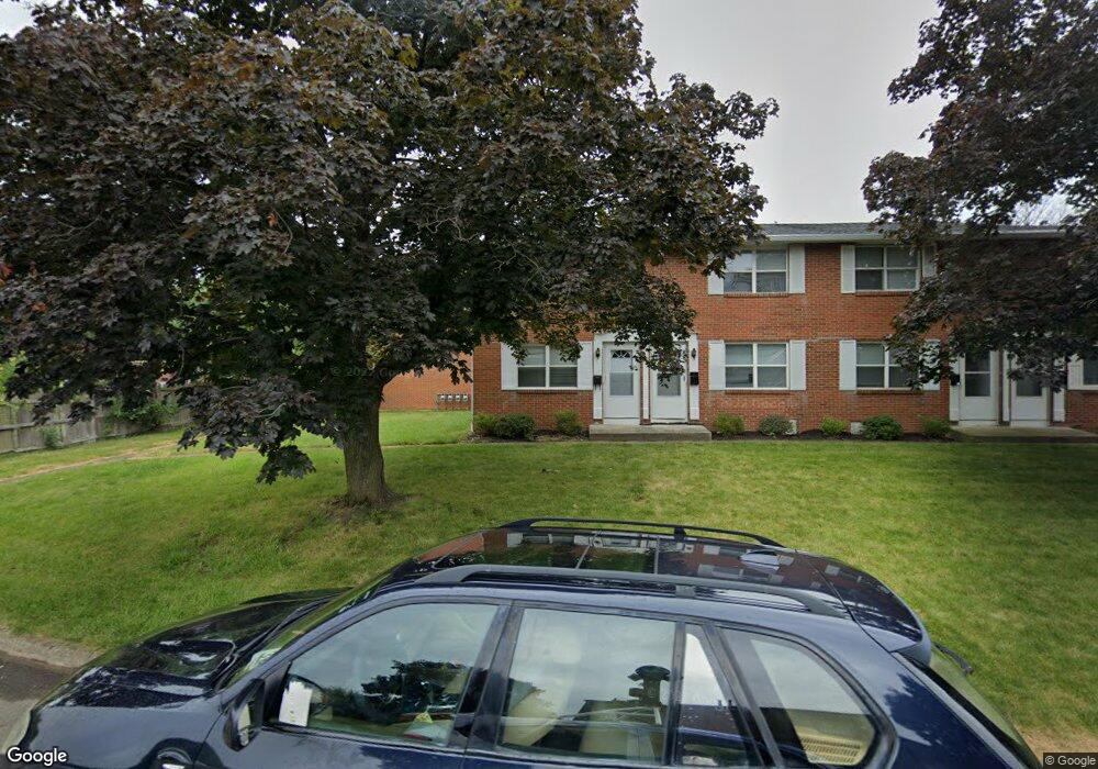 5680-5686 Ironwood Ct, Columbus, OH 43229 - photo 1