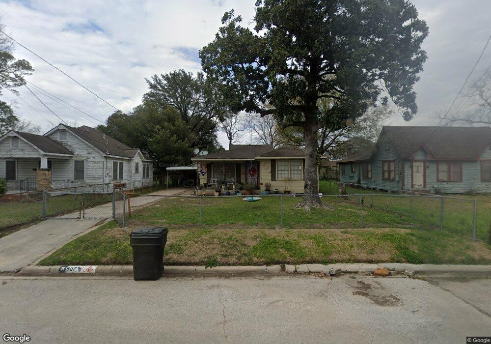 907 Avenue of Oaks St, Houston, TX 77009 - photo 1
