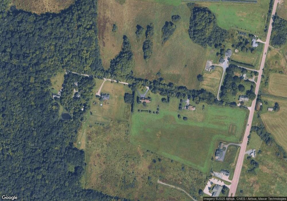 201 Dee Rd, Fairfax, VT 05454 - photo 1