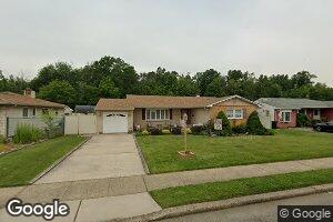 209 Rosewood Ln, Port Reading, NJ 07064