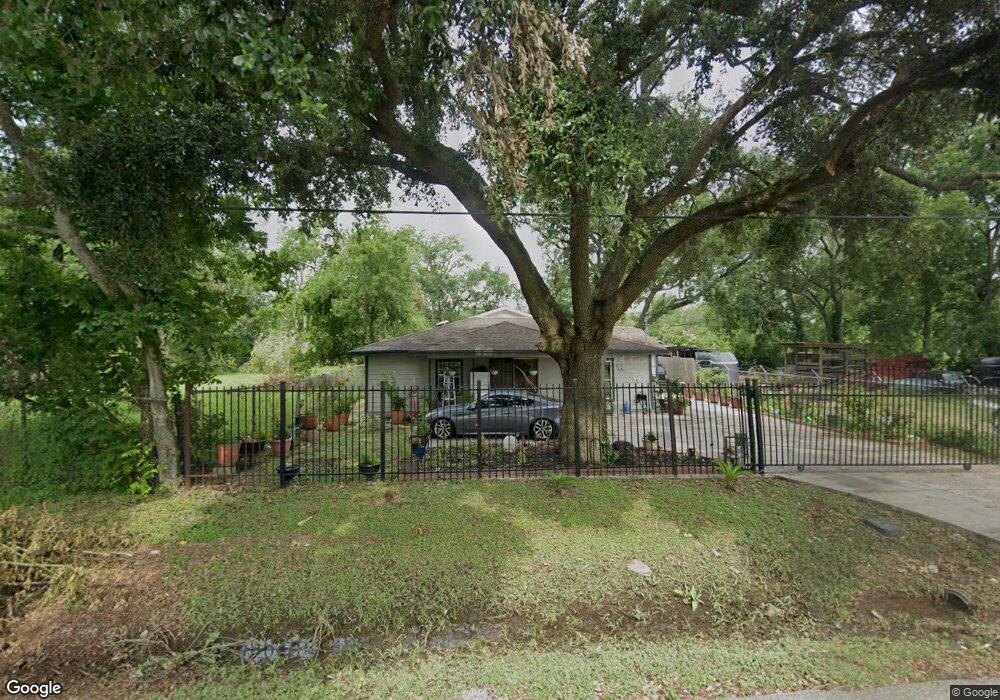 7523 Peachtree St, Houston, TX 77016 - photo 1