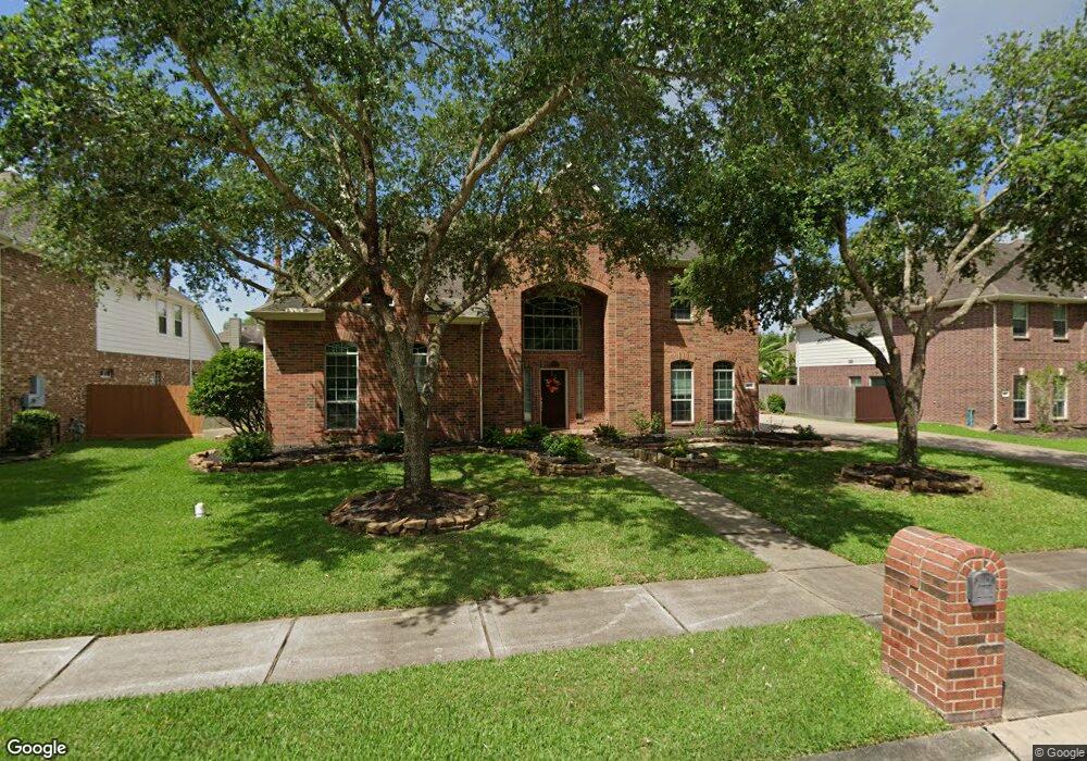 905 High Ridge Dr, Friendswood, TX 77546 - photo 1