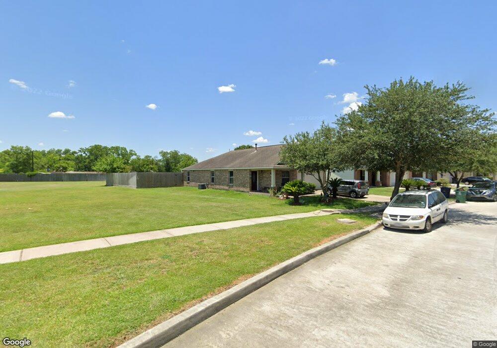 10150 Cleargrove Ln, Houston, TX 77075 - photo 1