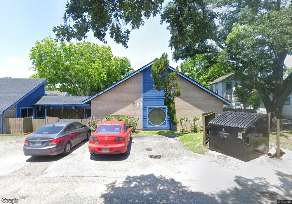 614 S Jackson St, Alvin, TX 77511 - photo 1