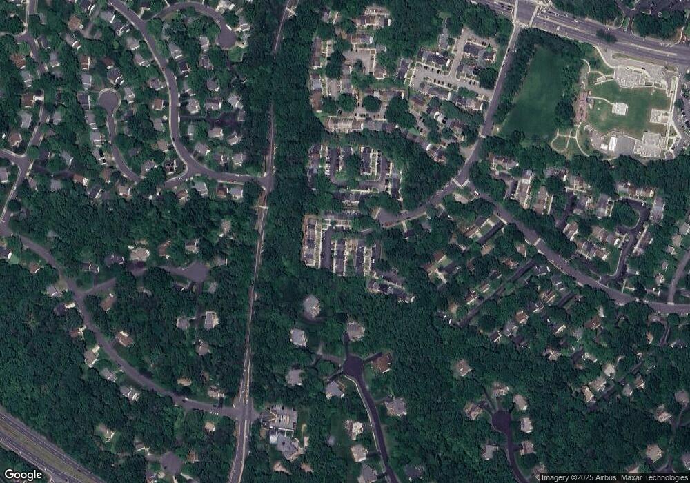 10325 Mockingbird Pond Ct, Burke, VA 22015 - photo 1