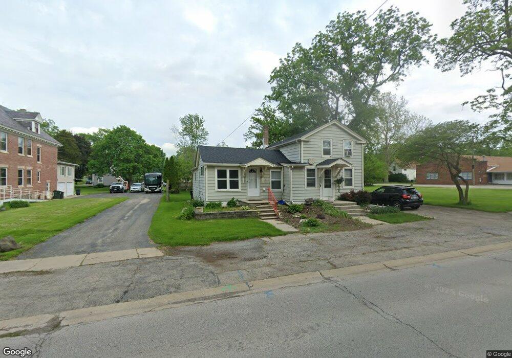218 S Madison St unit 220, Oswego, IL 60543 - photo 1