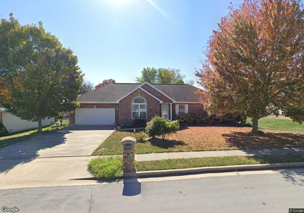 1110 Highland Dr, Rolla, MO 65401 - photo 1