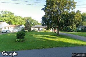 14 Skyline Dr, Mankato, MN 56001