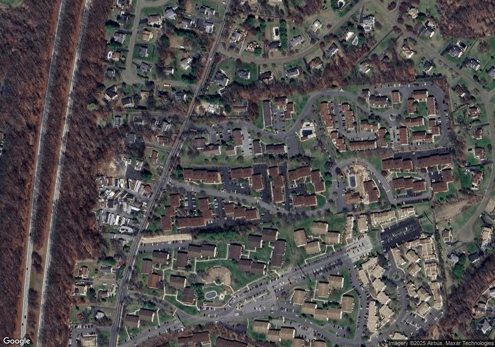 152 Richard Ct unit 15B, Pomona, NY 10970 - photo 1