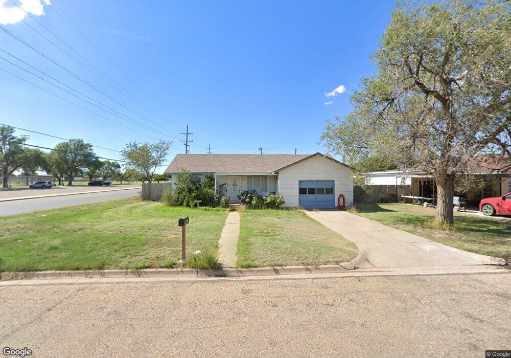 1322 Zauk Ave, Dumas, TX 79029 - photo 1