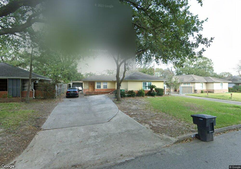 7707 Oak Vista St, Houston, TX 77087 - photo 1