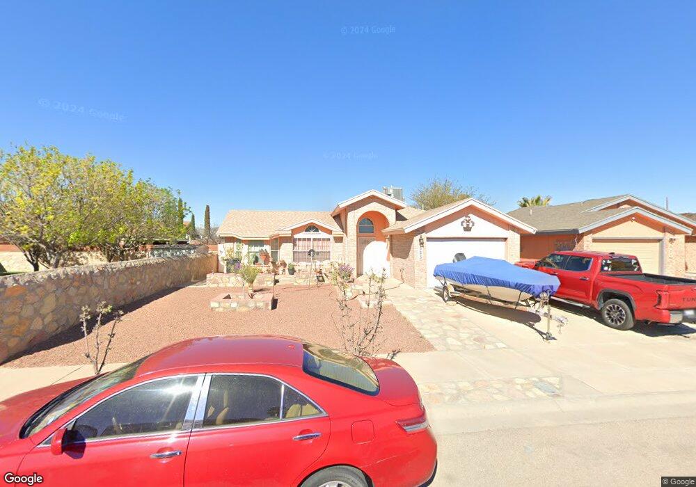 909 Puerto Del Carmen Ave, Horizon City, TX 79928 - photo 1