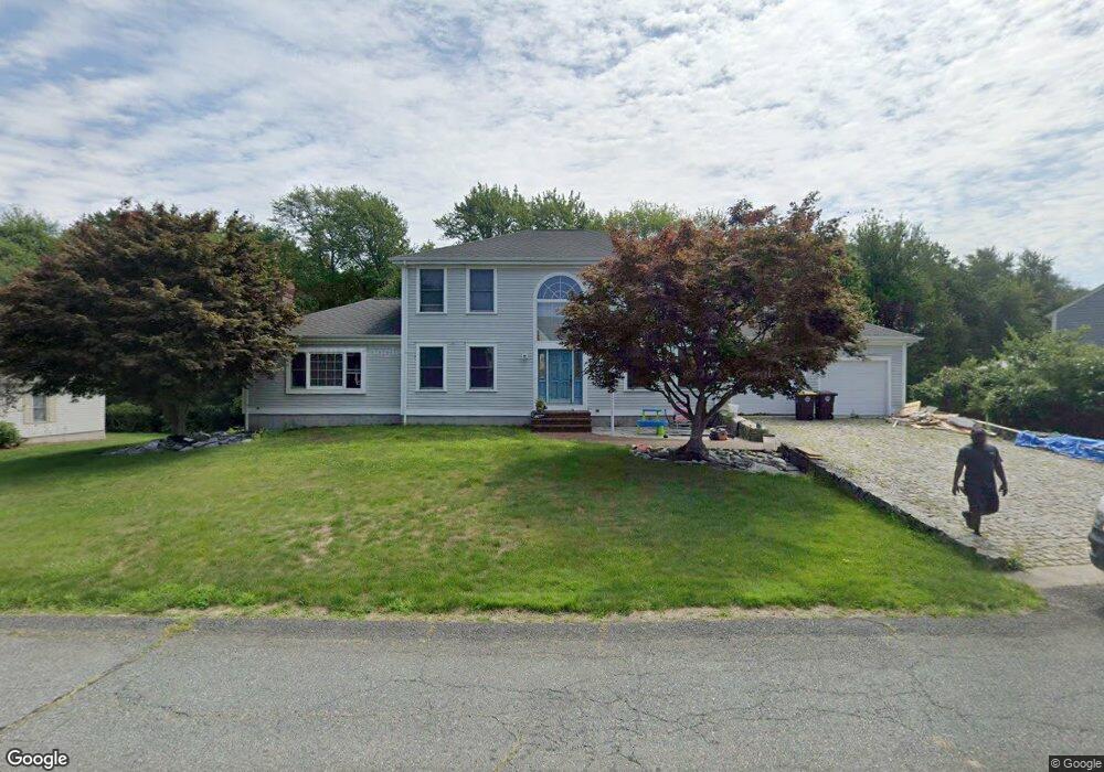 71 Lester Ln, Weymouth, MA 02188 - photo 1