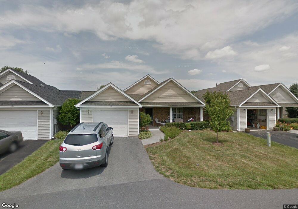 102 Ridgecrest Ct unit 2181424-668, Winchester, VA 22602 - photo 1