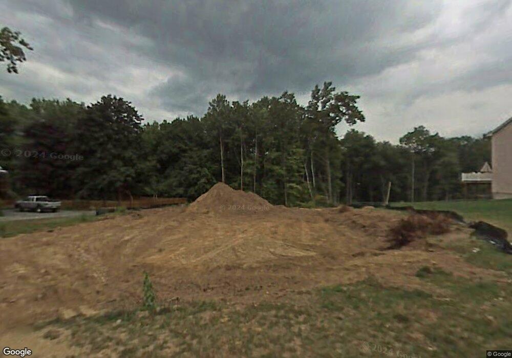 35 Pinewood Rd, Ludlow, MA 01056 - photo 1