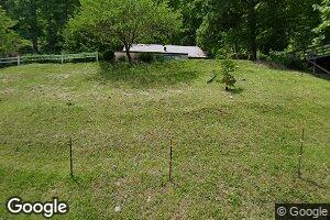 11 Sunshine Ln, Leburn, KY 41831