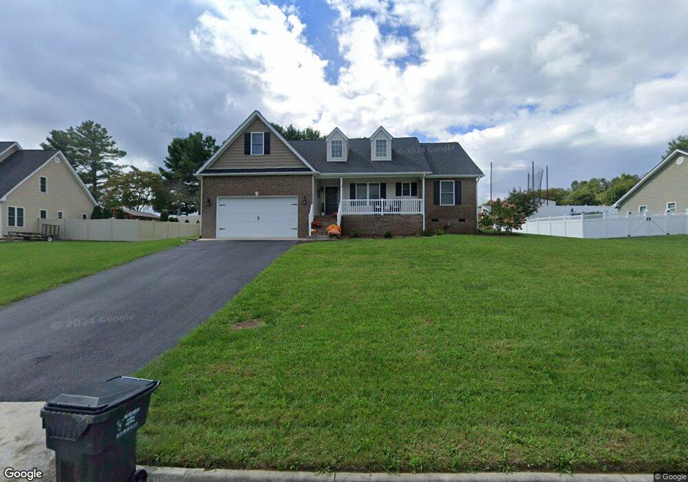 68 Riverhead Dr, Staunton, VA 24401 - photo 1