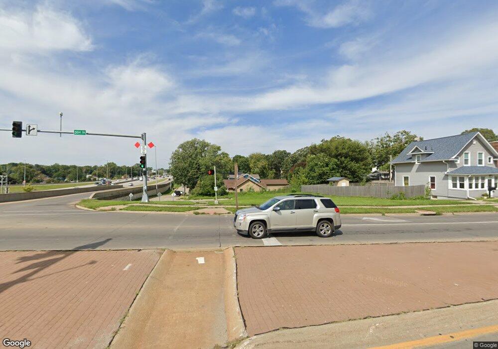 902-908 31st St, Des Moines, IA 50312 - photo 1