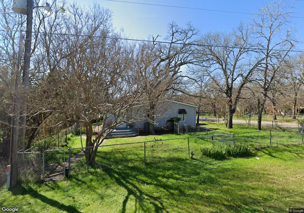 500 Capricorn Dr, Granbury, TX 76049 - photo 1