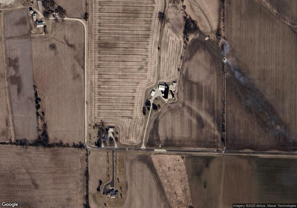 5908 Butternut Dr, Kewaskum, WI 53040 - photo 1