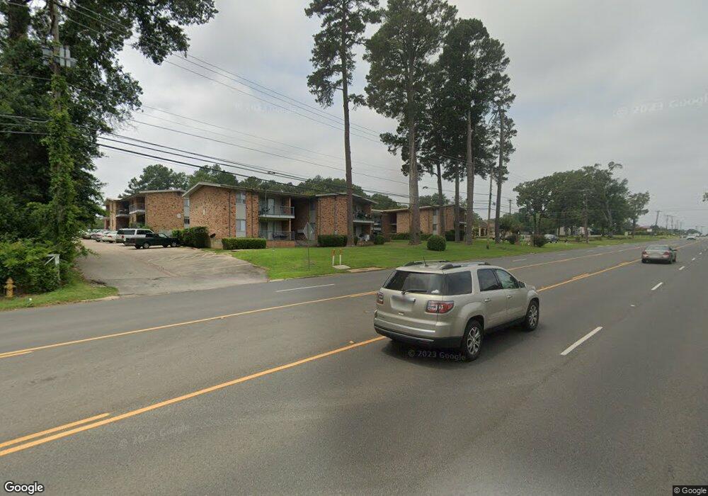 2114 E Marshall Ave unit 104, Longview, TX 75601 - photo 1