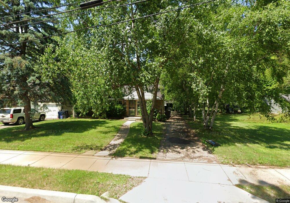 513 E Atherton Rd, Flint, MI 48507 - photo 1
