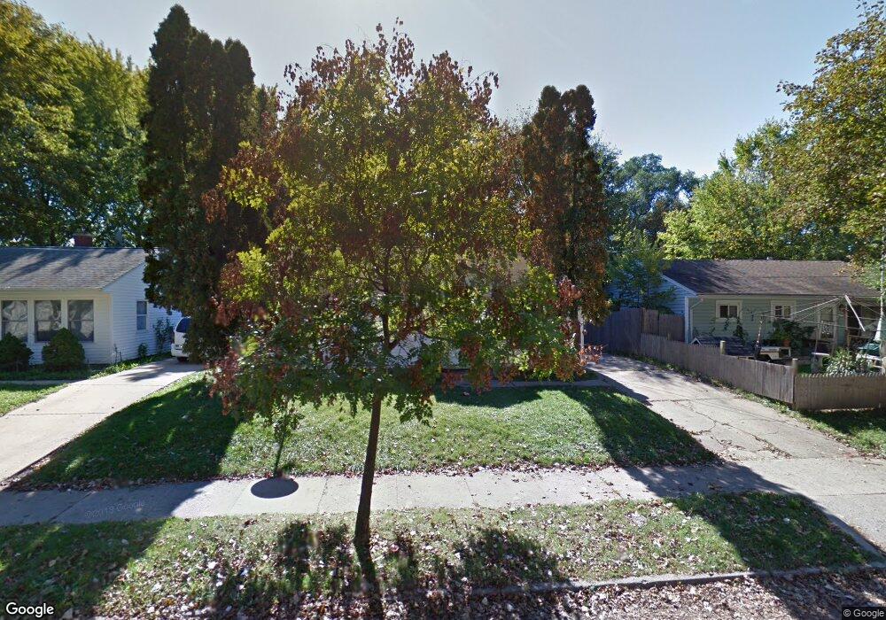 1235 Theodore St, Lansing, MI 48915 - photo 1