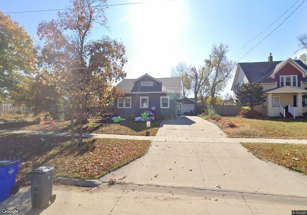 2939 Bever Ave SE, Cedar Rapids, IA 52403 - photo 1