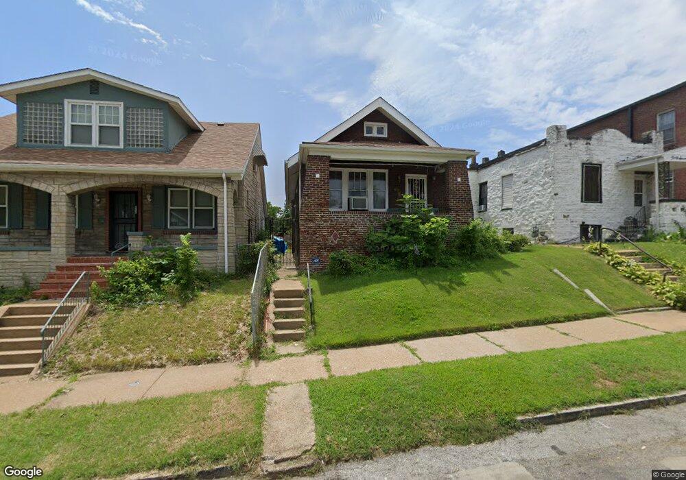 4720 Margaretta Ave, Saint Louis, MO 63115 - photo 1