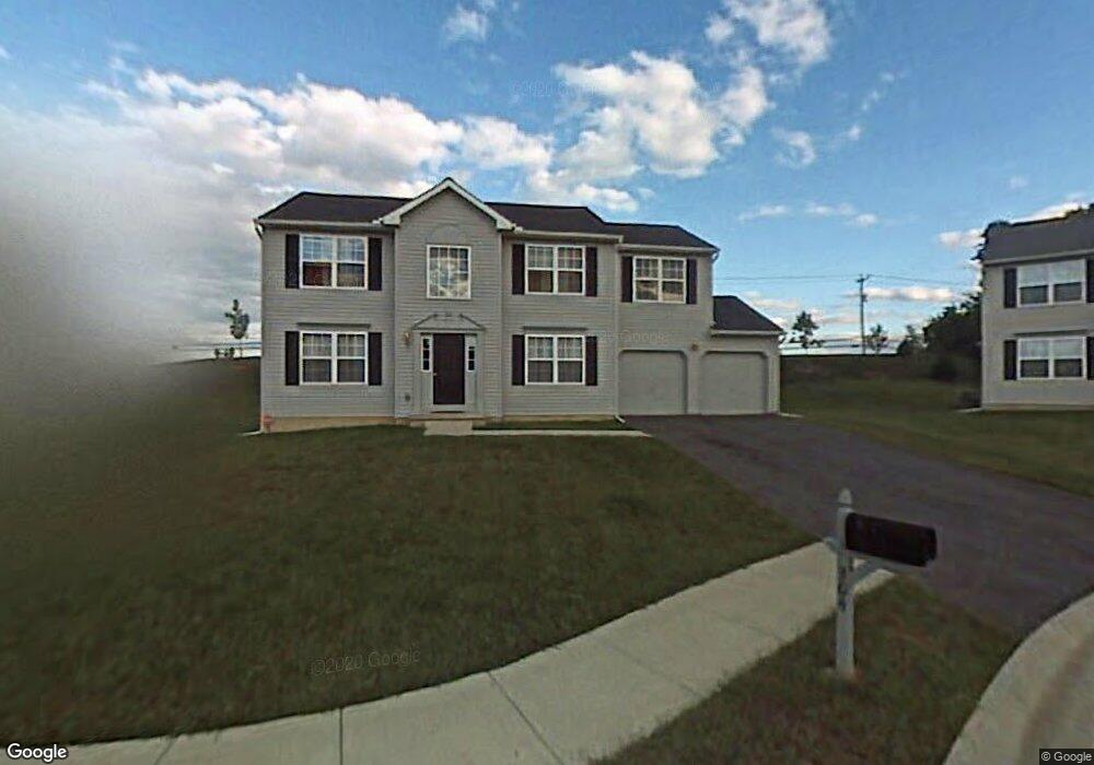 304 Harlequin Ct, New Castle, DE 19720 - photo 1