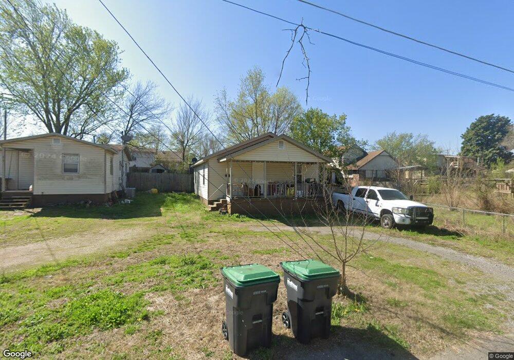 851 W Delaware St, Tahlequah, OK 74464 - photo 1