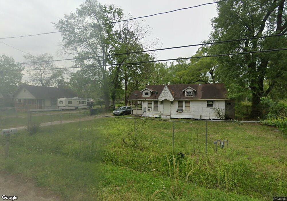 1613 Wilburforce St, Houston, TX 77091 - photo 1