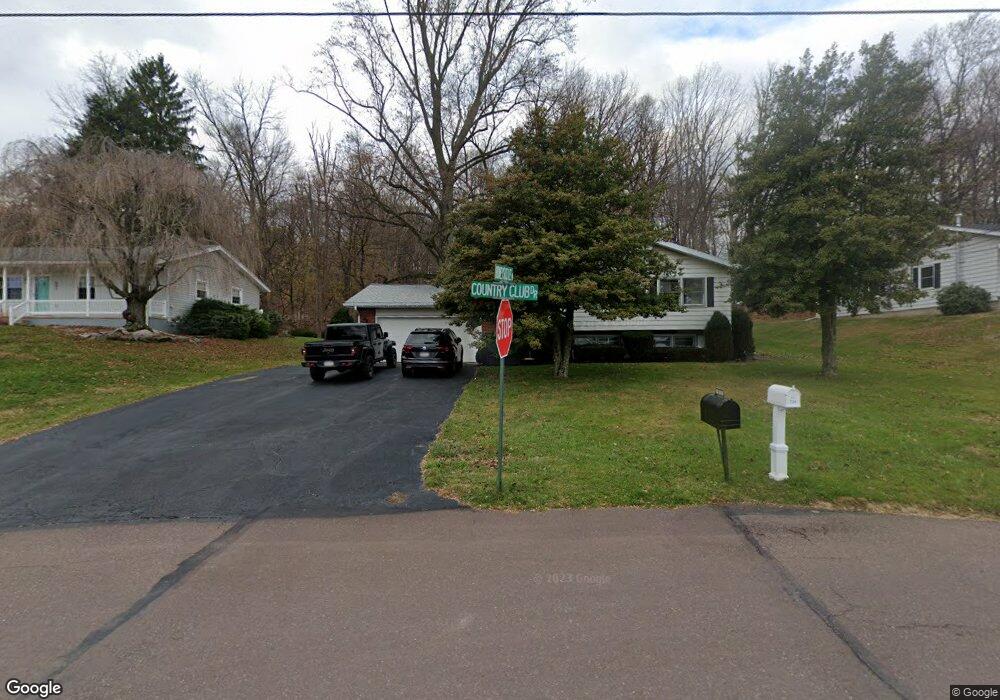 713 Country Club Dr, Bloomsburg, PA 17815 - photo 1