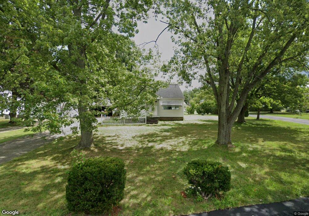 6059 Baetz Ct, Elyria, OH 44035 - photo 1